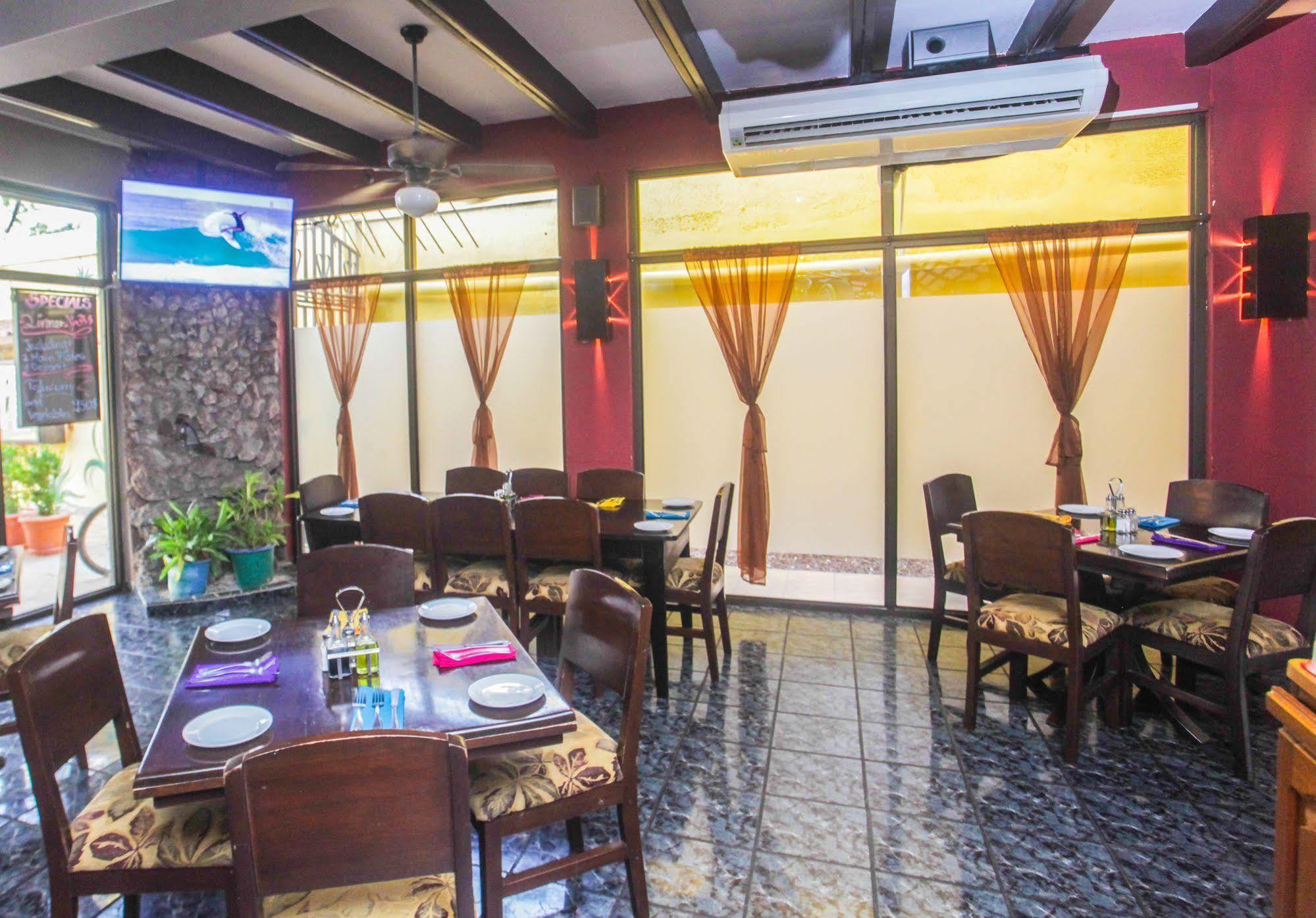 Hotel Poseidon Jacó Εξωτερικό φωτογραφία